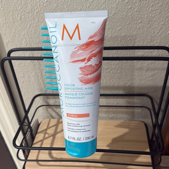 Moroccanoil Coral Color Depositing Mask & Free Comb - Picture 1 of 1